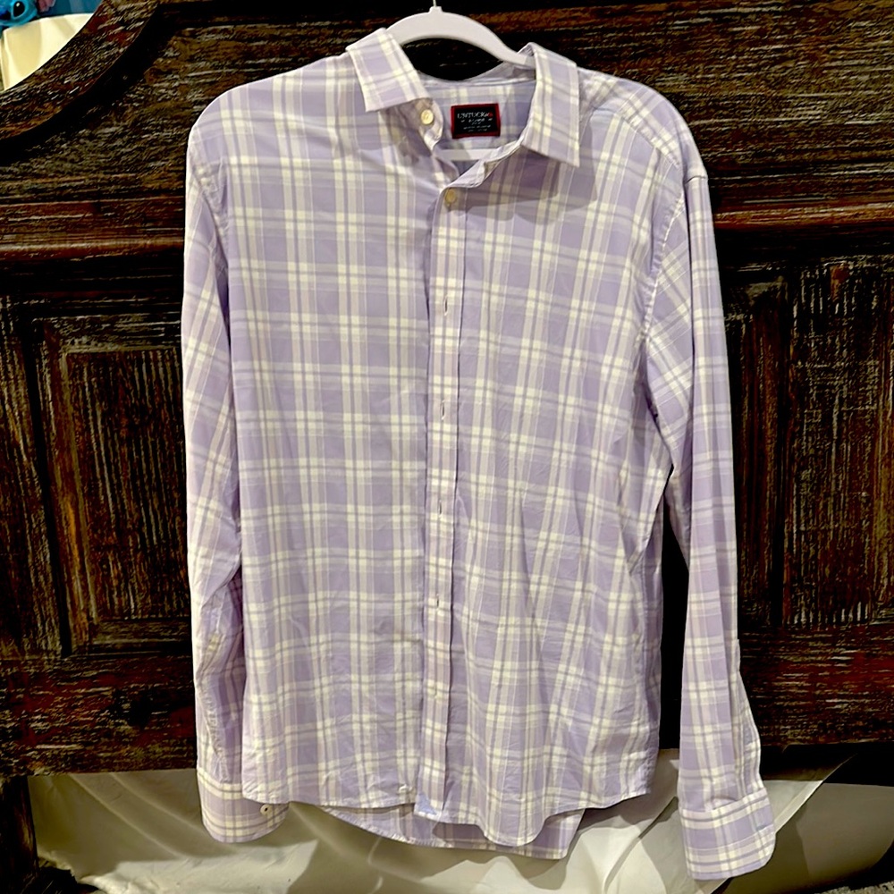 UNTUCKit  Purple and White Casual Button Down Shirt size XL slimmer fit